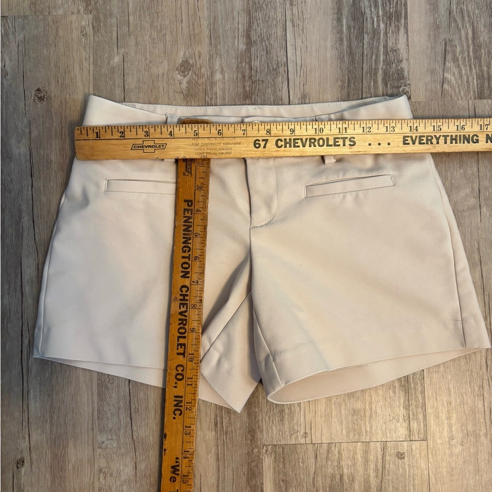 Lilly Pulitzer Joette Shorts Stretch Beige Size 0 Excellent - Picture 6 of 6